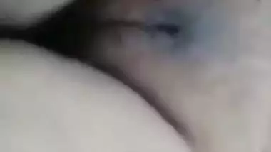 Married lady strips in front of the camera in Nepali xxx MMS