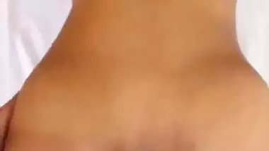 Man fucks a sexy call girl’s shaved pussy in a hotel room