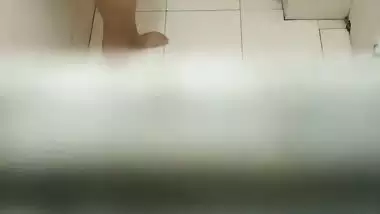 Neighbor desi aunty Shower spy video