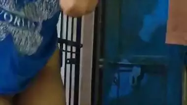 Village office girl Indian blowjob and viral sex