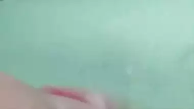 Big ass aunty slapping booty during live call