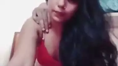 Cheating wife enjoys her lover’s dick deep in her cunt