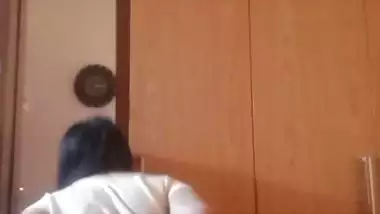 Cute big ass Indian girl nude viral videos exposed