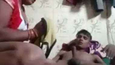 Desi sex video of husband fingering and wife sucking dick