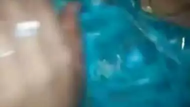 Dehati cum-hole porn clip of Dehati bhabhi exposing her pussy