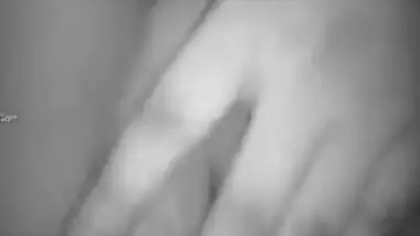 Lovers of Desi porn will be glad to see this beautiful shaved pussy