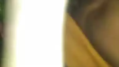 Gadchiroli aunty in saree sucking cock and spreading