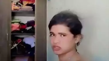A couple’s romantic desi sex MMS from the bed