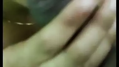 Man blindfolds the lady and gets an Indian blowjob