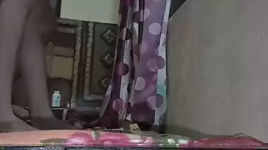 Horny husband fucks his sexy wife in desi couple sex