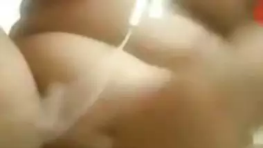 Crazy Indian wife cheating VC sex show on mobile