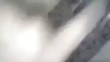 19-year-old desi girl’s Indian teen xxx video of fingering