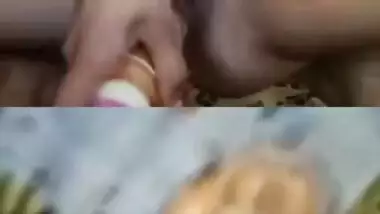 Desi woman with skinny body and boyfriend wank together with sex toys