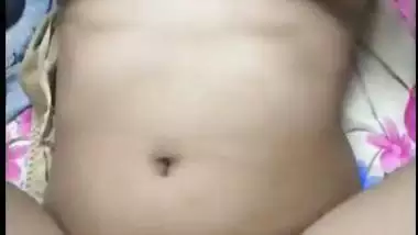 Desi village sex of Bhabhi behind her husband